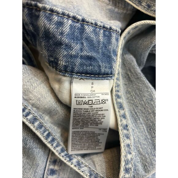 Gap Denim Small S shortall overalls rolled hems metal buttons rn#54023 - Picture 9 of 9